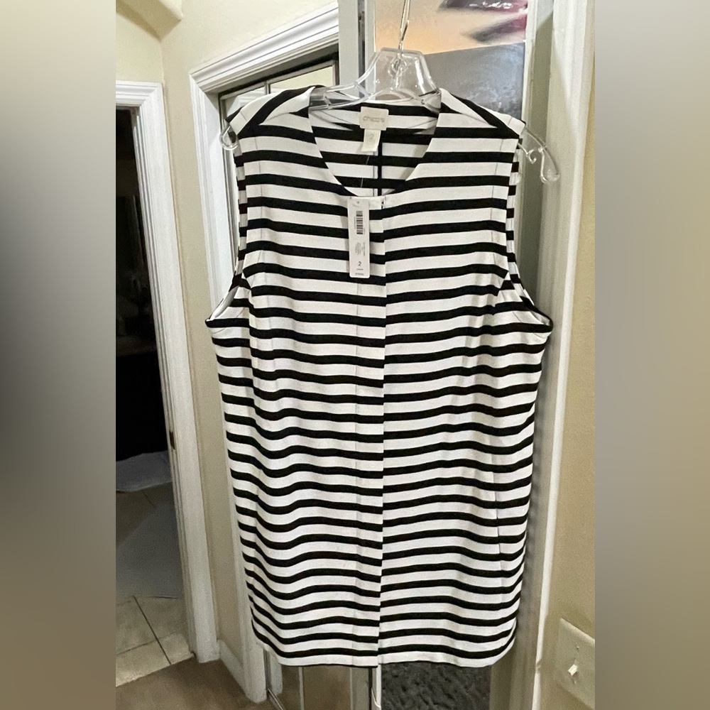 Cute Chico’s top, size 2.